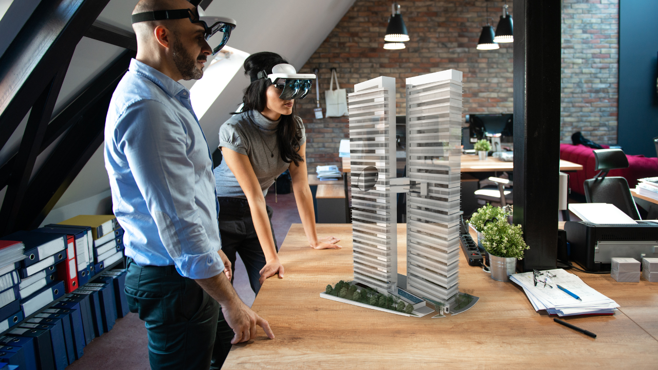 “From Virtual Reality to Mixed Reality: The Evolution of User Experience”